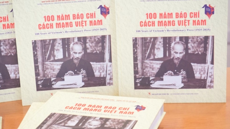 Photo book celebrates a century of Vietnam’s revolutionary press